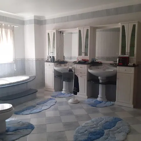 Couette-café Noctua Villam 3*