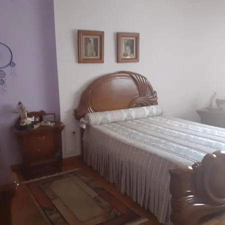 Noctua Villam Couette-café Marinha Grande