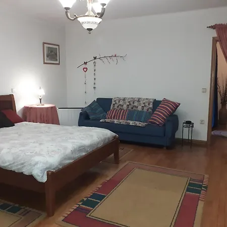 Couette-café Noctua Villam Marinha Grande